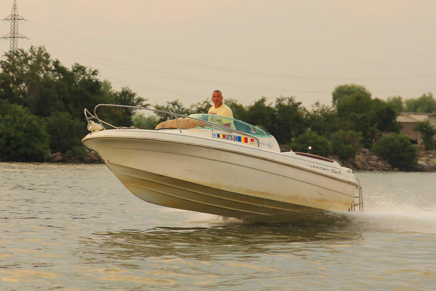 Programul PRIMA BARCA: Tinerii de pana in 40 de ani vor primi bani ca sa-si cumpere o ambarcatiune de pescuit!